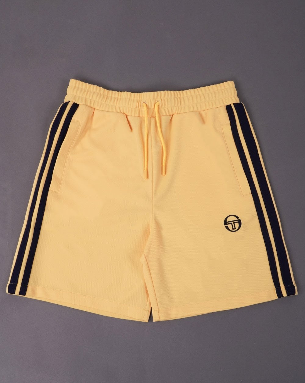 Sergio Tacchini Gestreifte Freizeitshorts Gelb/Marineblau