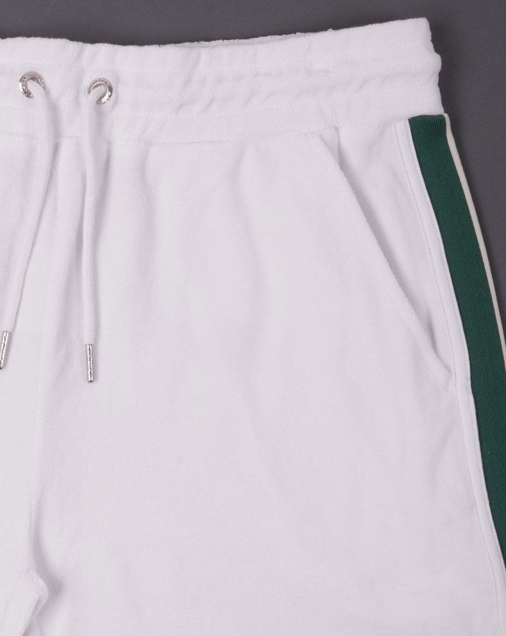 Ellesse Frottee-Shorts Weiß/Grün