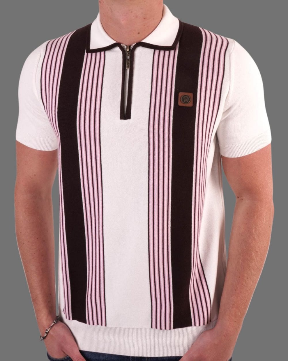 Trojan – Gestreiftes Strick-Poloshirt mit Reißverschluss vorne in Ecru