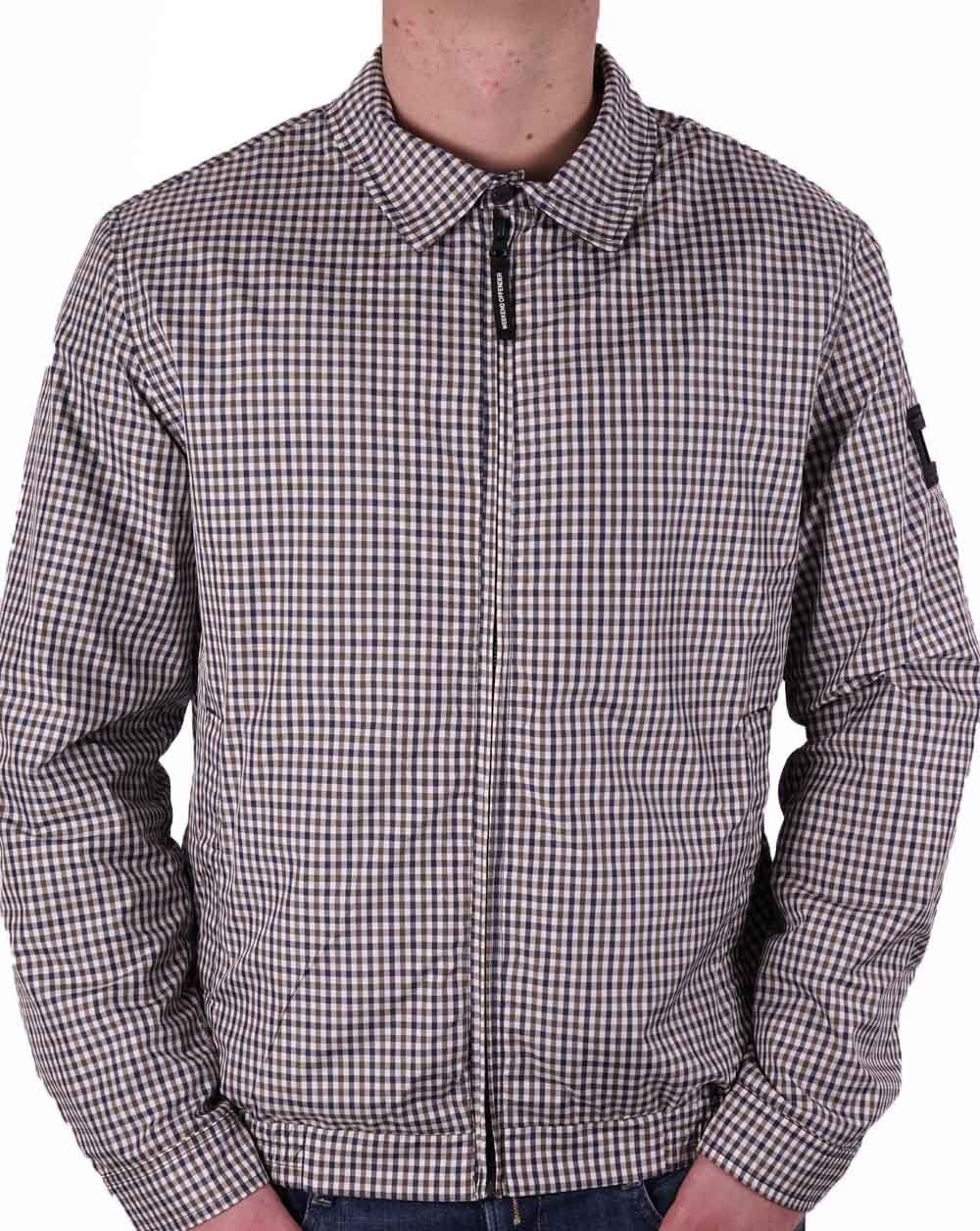Weekend Offender Campbell Jacke House Check