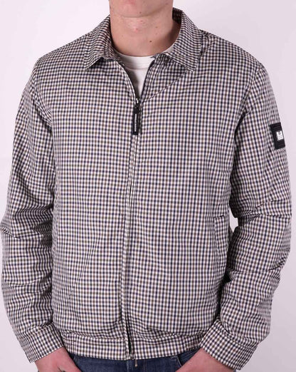 Weekend Offender Campbell Jacke House Check