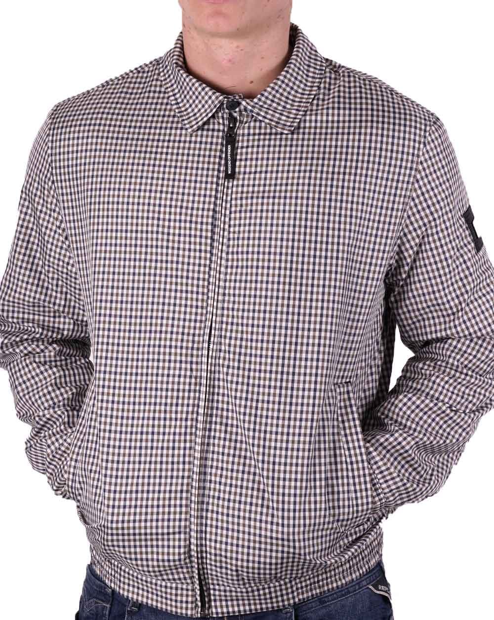 Weekend Offender Campbell Jacke House Check