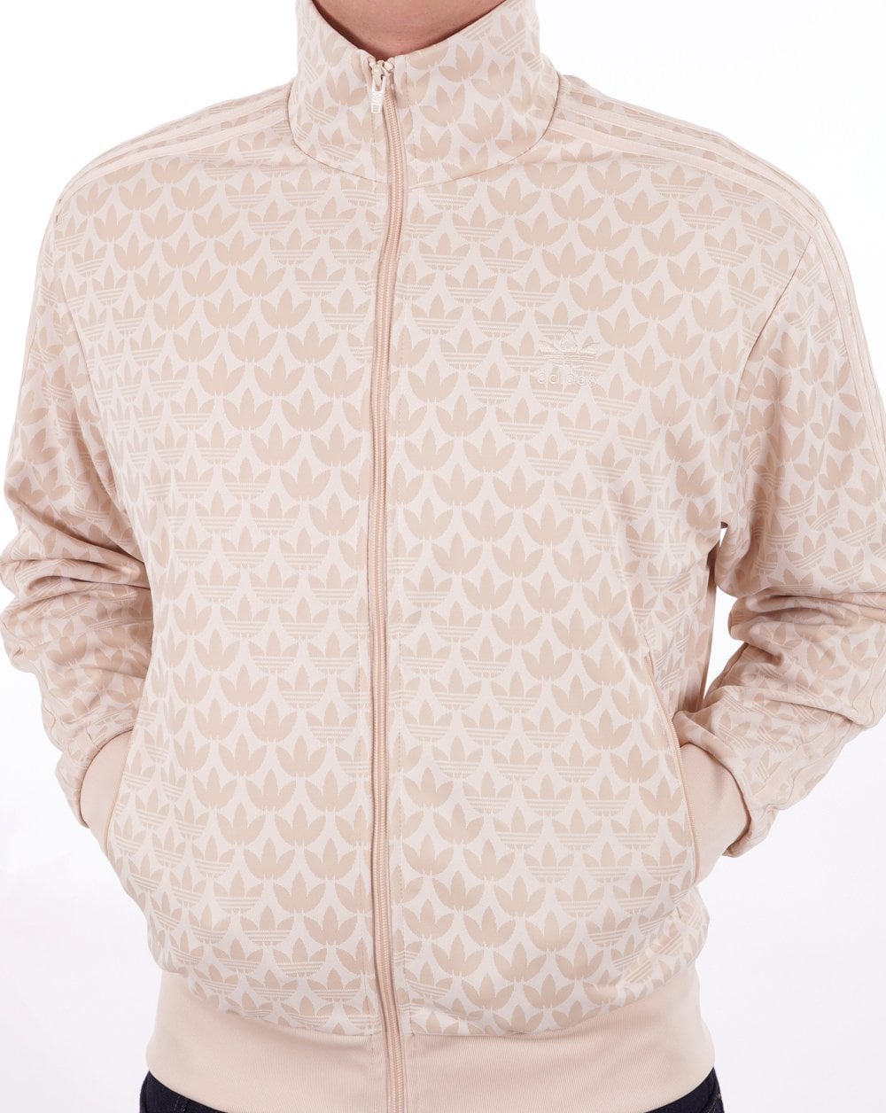 Adidas Originals – Trainingsjacke mit Monogramm in Sand Strata