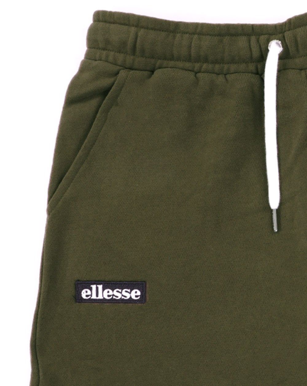Ellesse – Lounge-Shorts in Khaki