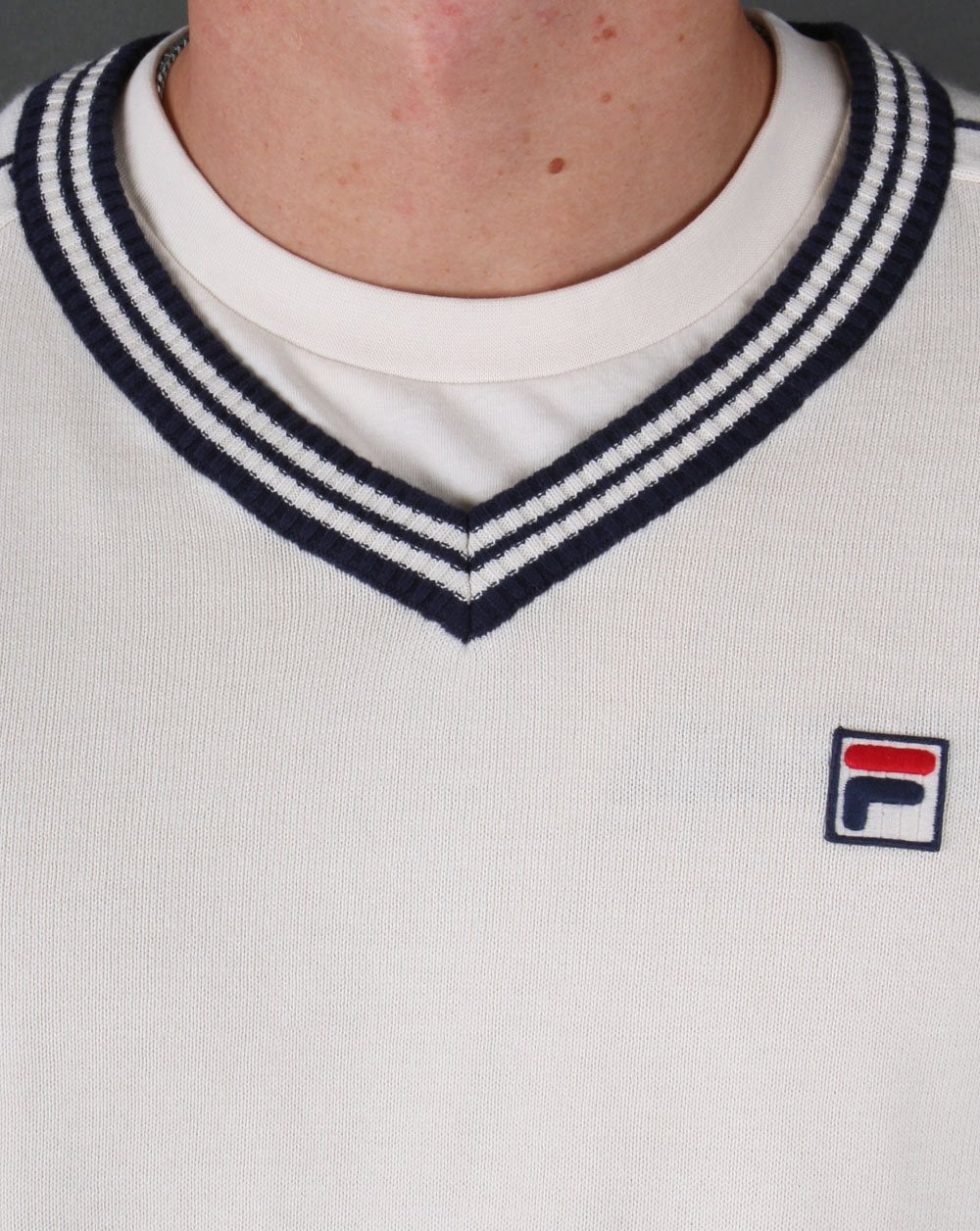 Fila Vintage – Pullover mit V-Ausschnitt und Teddyfell