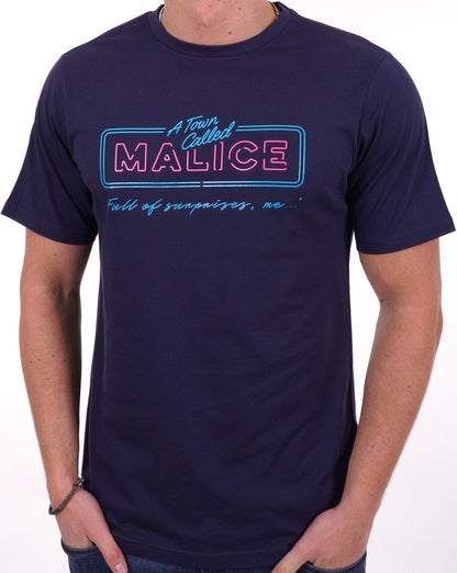 Ellesse – T-Shirt „A Town Called Malice“ in Marineblau