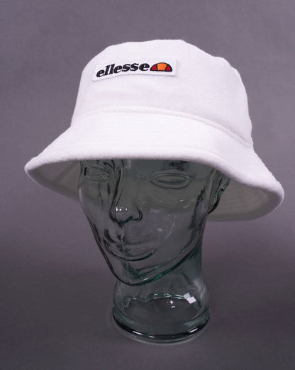 Ellesse – Floria – Fischerhut in Weiß