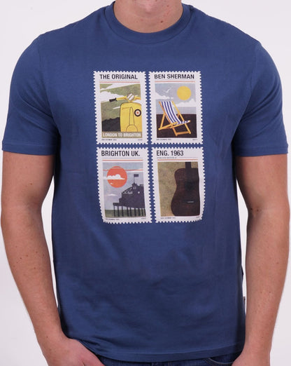 Ben Sherman – T-Shirt „Travel Stamps“ in Denimblau