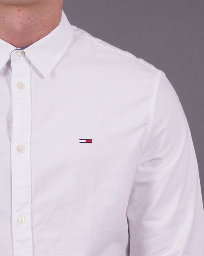 Tommy Jeans Klassisches Oxford-Hemd in Weiß