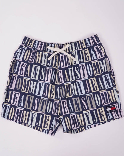 Tommy Jeans – Strandshorts in Marineblau/Pastell