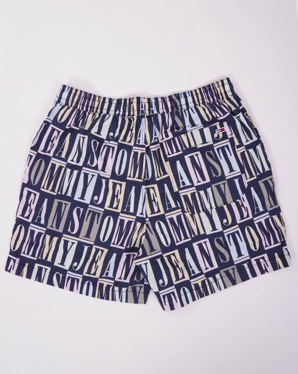 Tommy Jeans – Strandshorts in Marineblau/Pastell