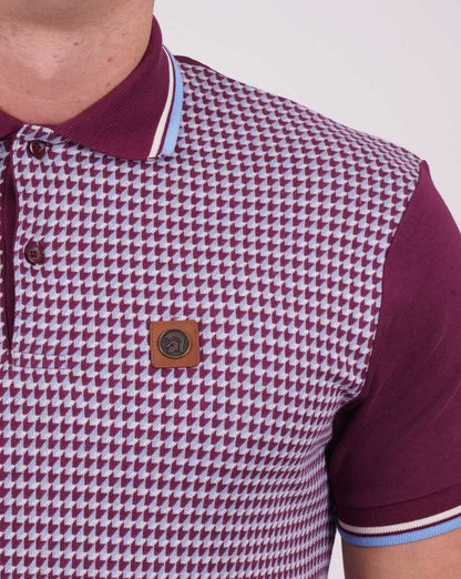 Trojan Poloshirt mit geometrischem Mustereinsatz, Portwein/Himmelblau