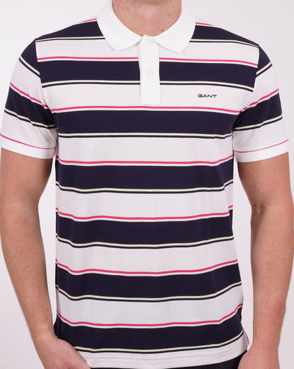 Gant – Piqué-Poloshirt mit mehreren Streifen in Weiß