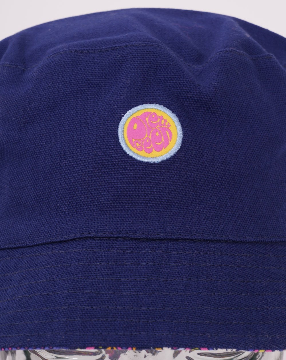 Pretty Green Wendbare Festival-Cricketmütze mit Paisleymuster, mehrfarbig
