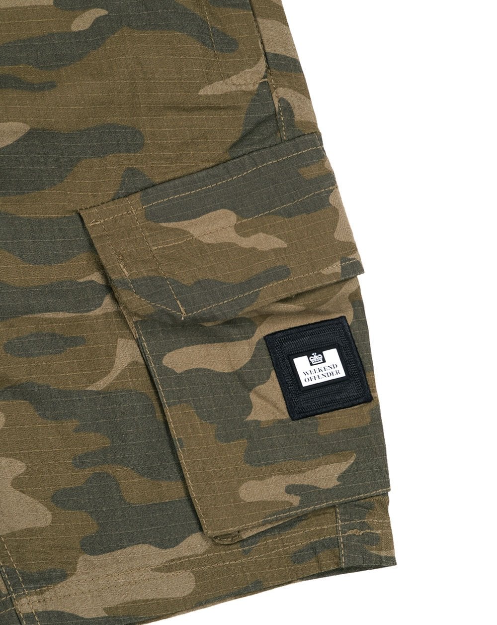 Weekend Offender – Ripstop-Cargo-Shorts in Camouflage