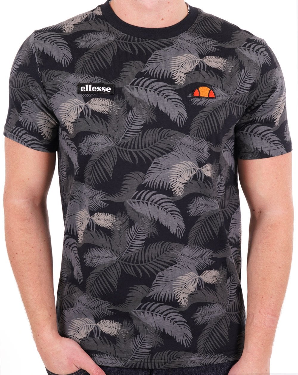 Ellesse – Cristia – T-Shirt in Schwarz