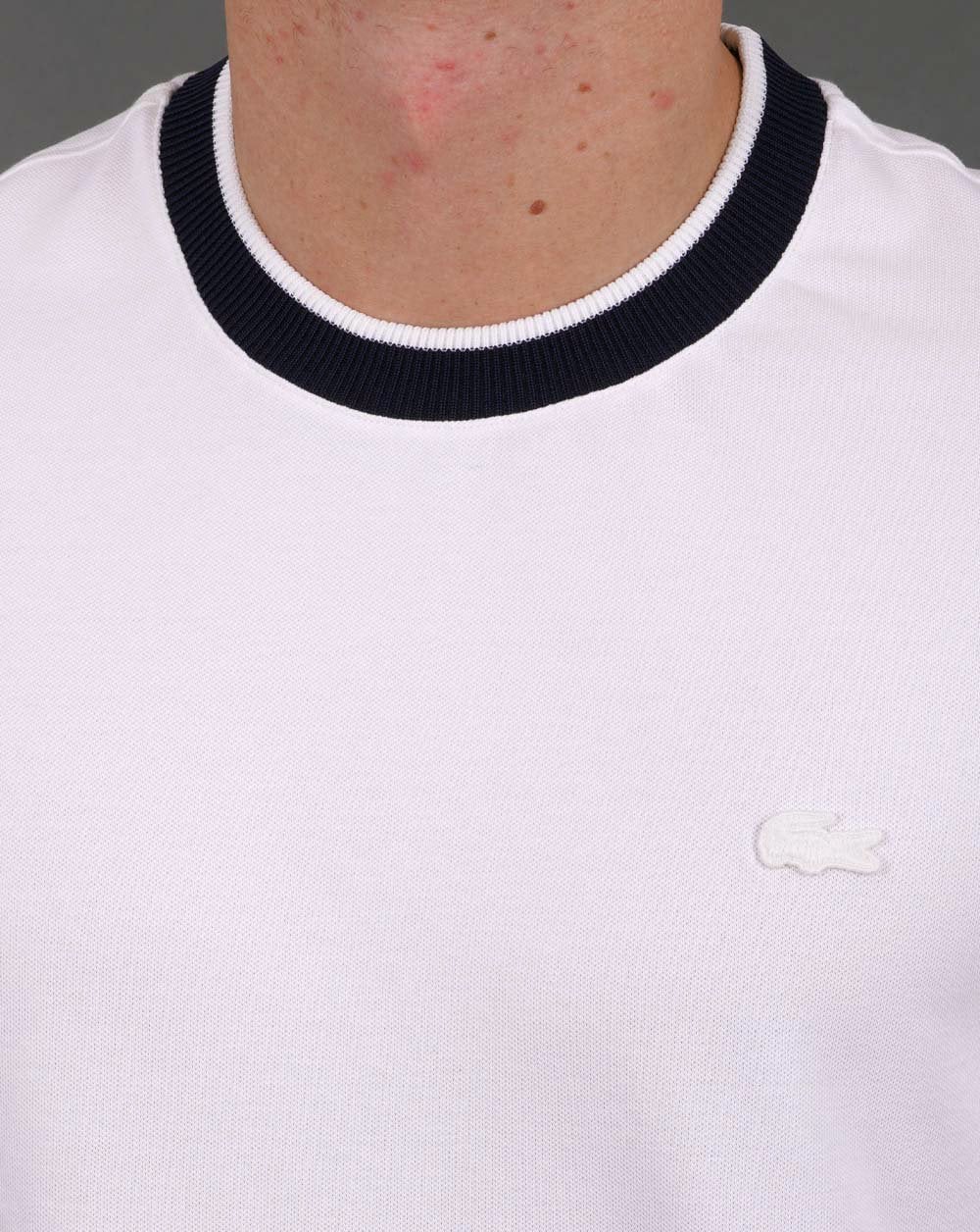 Lacoste Piqué-T-Shirt Off White/Marineblau
