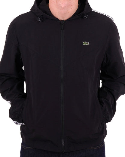Lacoste – Jacke mit Taping in Schwarz