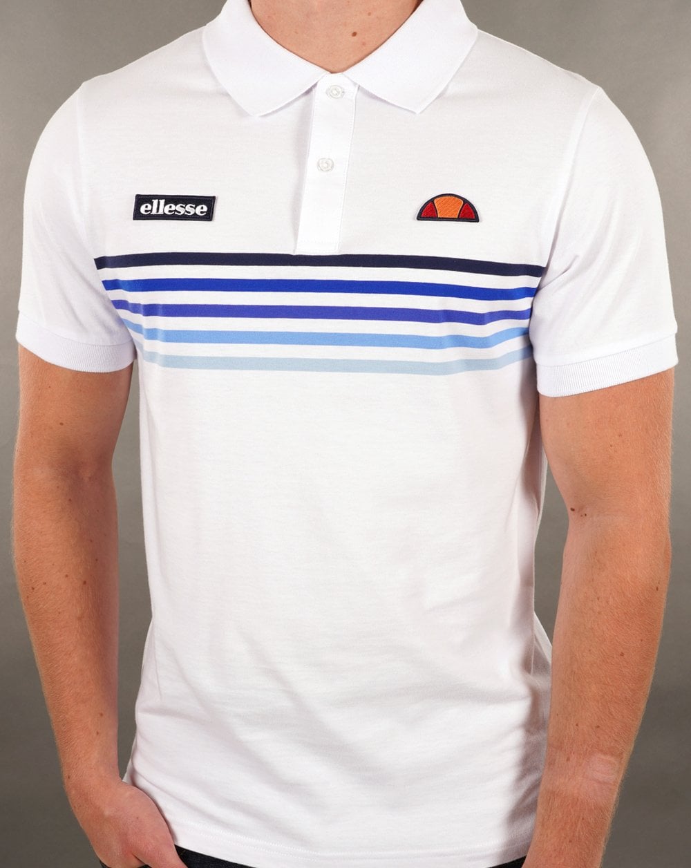 Ellesse – Poloshirt mit mehreren Streifen, Weiß/Blau