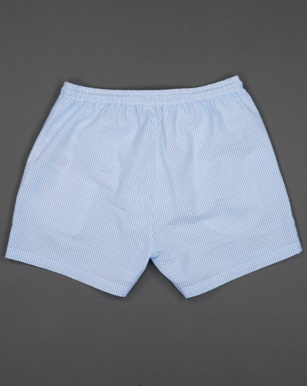Ellesse – Carali – Gestreifte Badeshorts, Himmelblau
