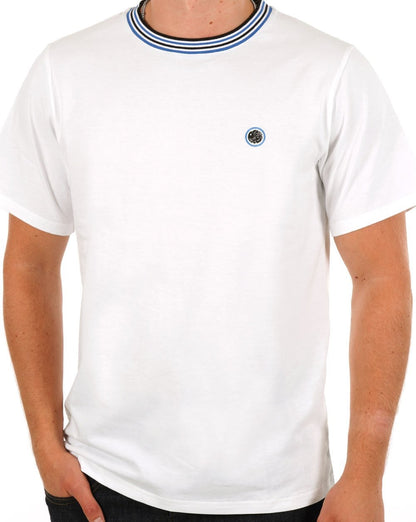 Pretty Green – Hollen – Geripptes T-Shirt mit Streifen in Weiß