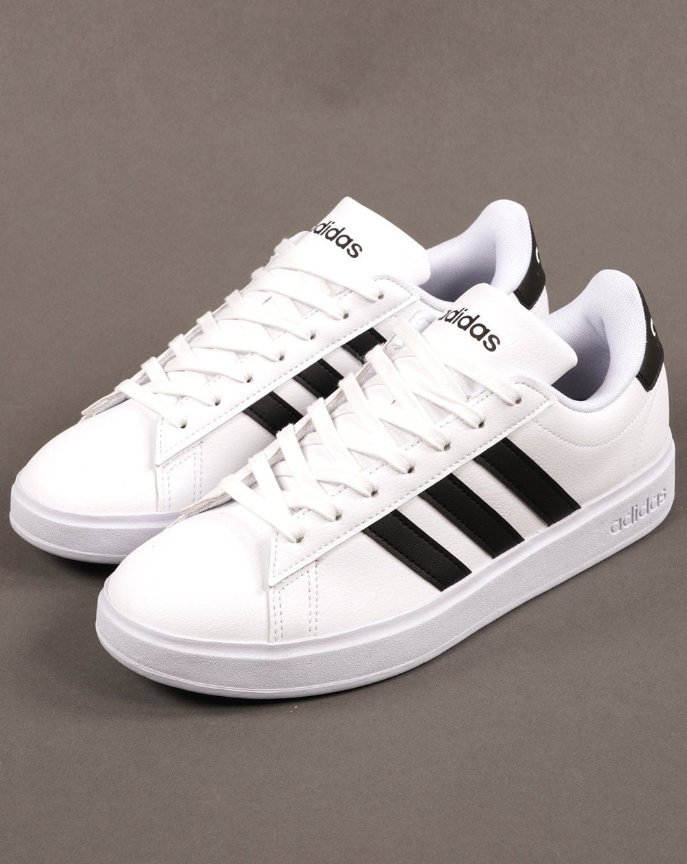 Adidas Grand Court 2.0 Turnschuhe Weiß/Schwarz