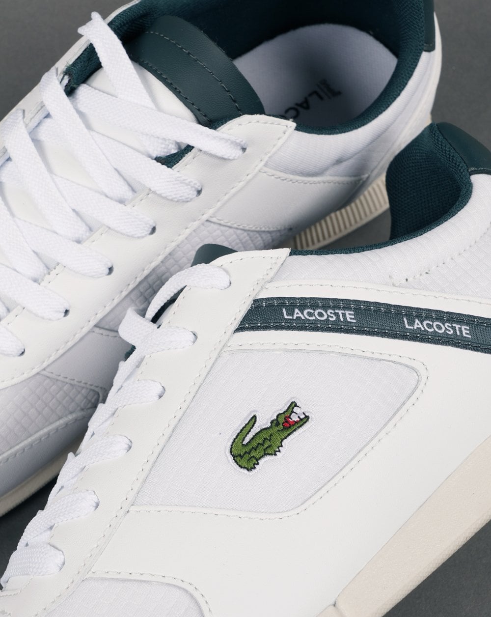 Lacoste Menerva Sport Trainer Weiß/Dunkelgrün