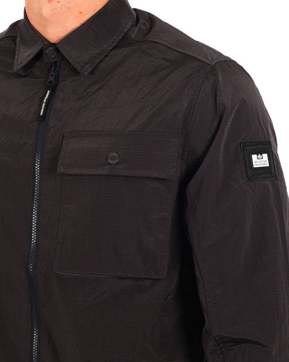 Weekend Offender – Schimmerndes Nylon-Overshirt in Anthrazitgrau