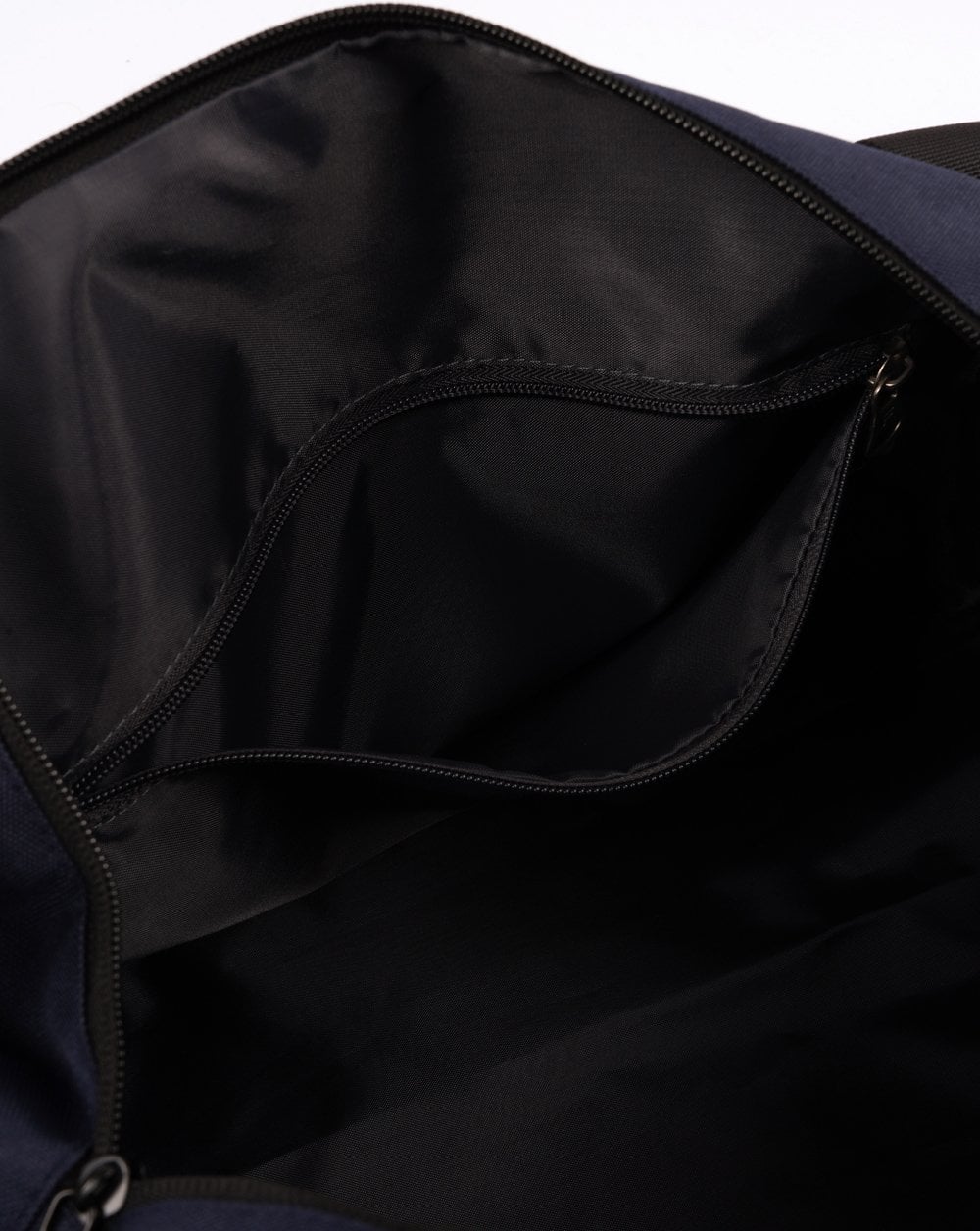 Fila Vintage Larsen Barrel Bag Marineblau