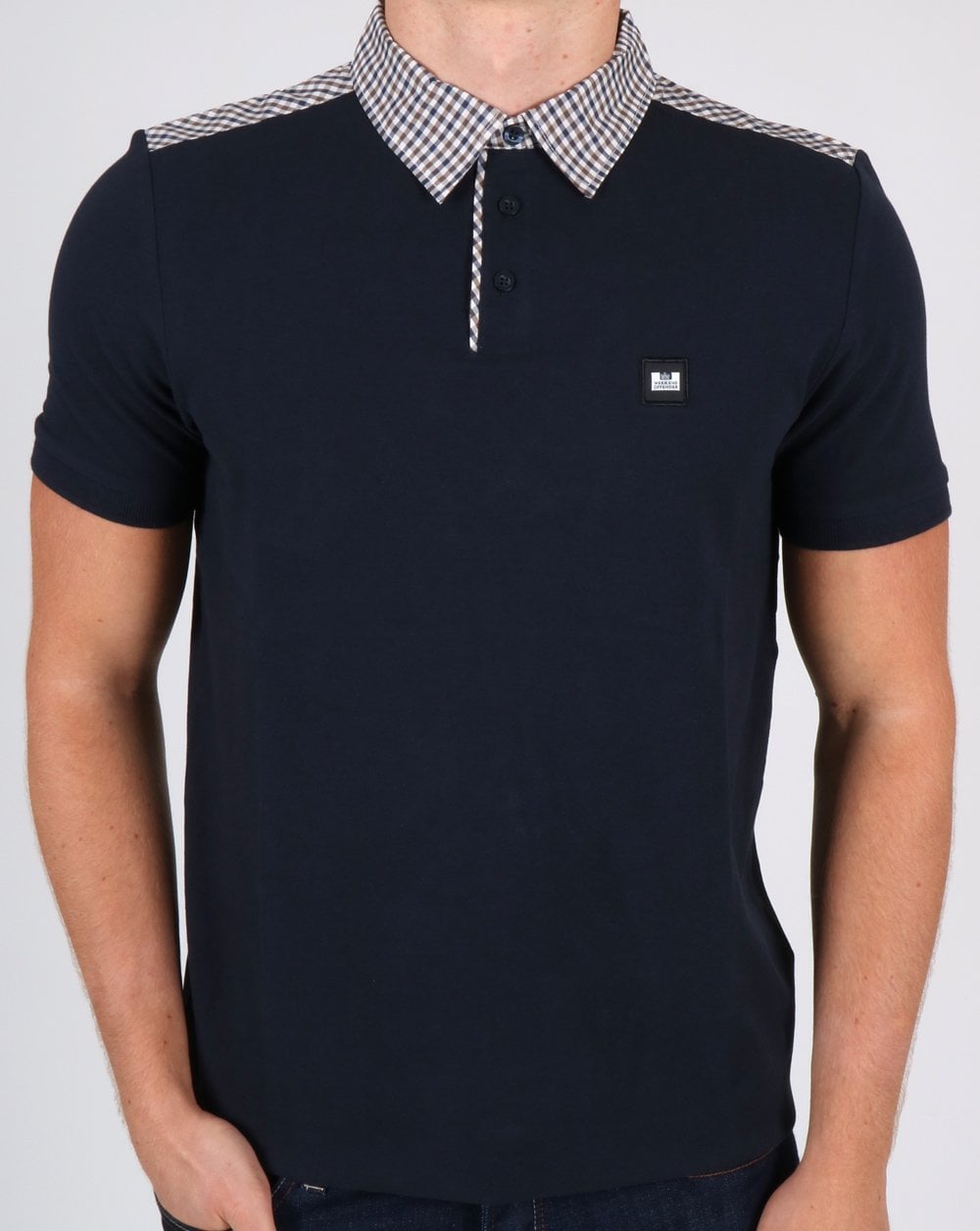Weekend Offender – Poloshirt mit kariertem Kragen, Marineblau