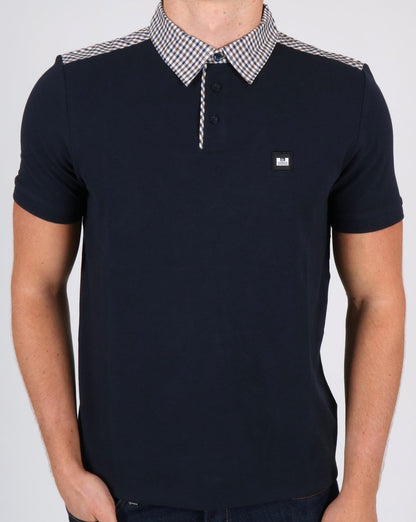 Weekend Offender – Poloshirt mit kariertem Kragen, Marineblau