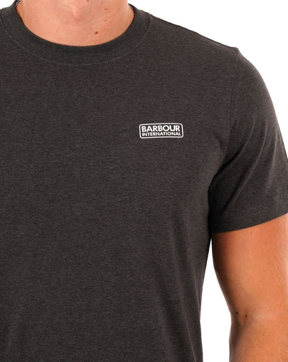 Barbour International – T-Shirt mit kleinem Logo in Asphaltmeliert