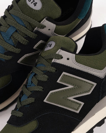 New Balance 574 Trainer Marineblau/Grün