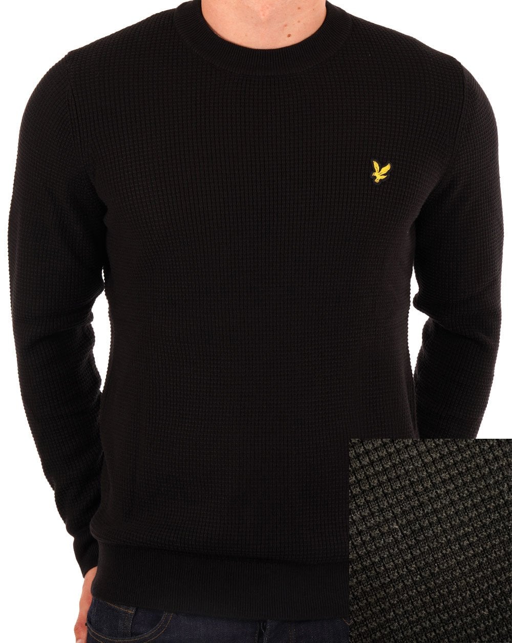 Lyle &amp; Scott – Strickpullover mit Rundhalsausschnitt und Gittermuster in Schwarz