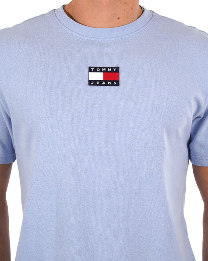 Tommy Jeans – T-Shirt mit Badge, Himmelblau