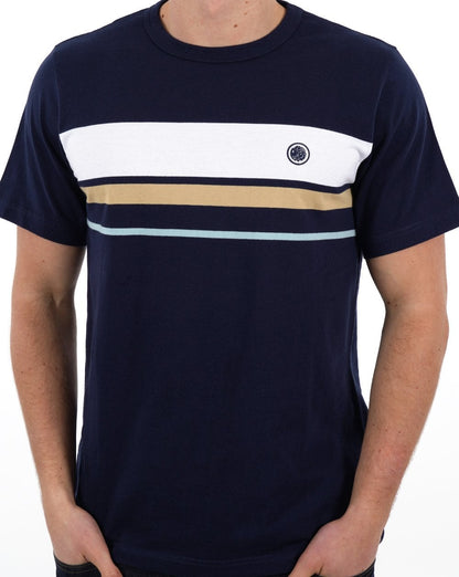 Pretty Green – Prestleigh – T-Shirt mit Streifen auf der Brust, Marineblau