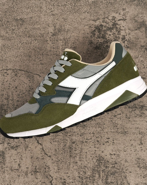 Diadora N902 Trainer Silver/Green