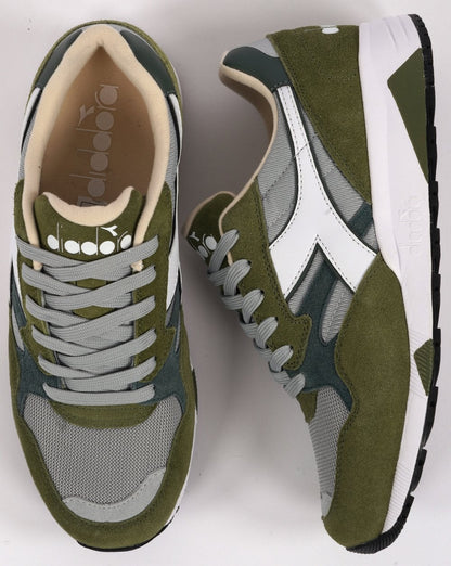 Diadora N902 Sneaker Silber/Grün