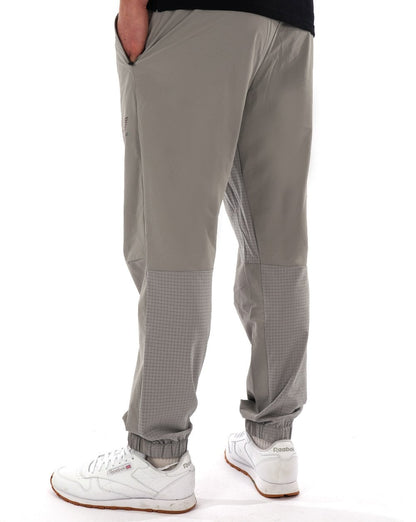 EA7 Dynamic Athlete Tech Hose Grau