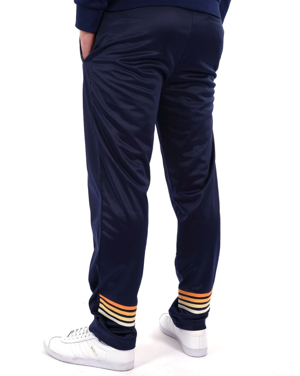 Sergio Tacchini – Trainingshose mit mehreren Streifen, Marineblau