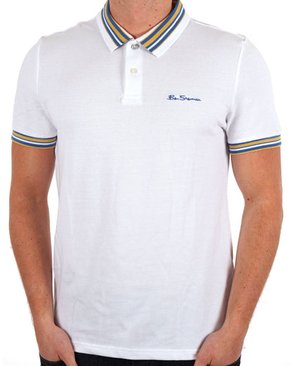 Ben Sherman Poloshirt mit Hauskragen in Weiß