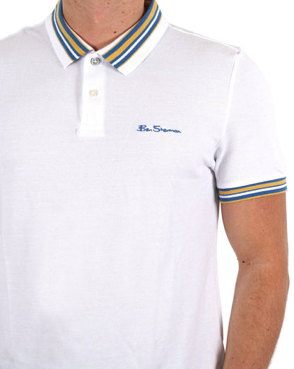Ben Sherman Poloshirt mit Hauskragen in Weiß