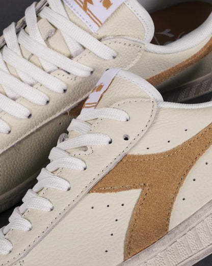 Diadora Game Low Waxed Sneaker Off-White / Soft Gold
