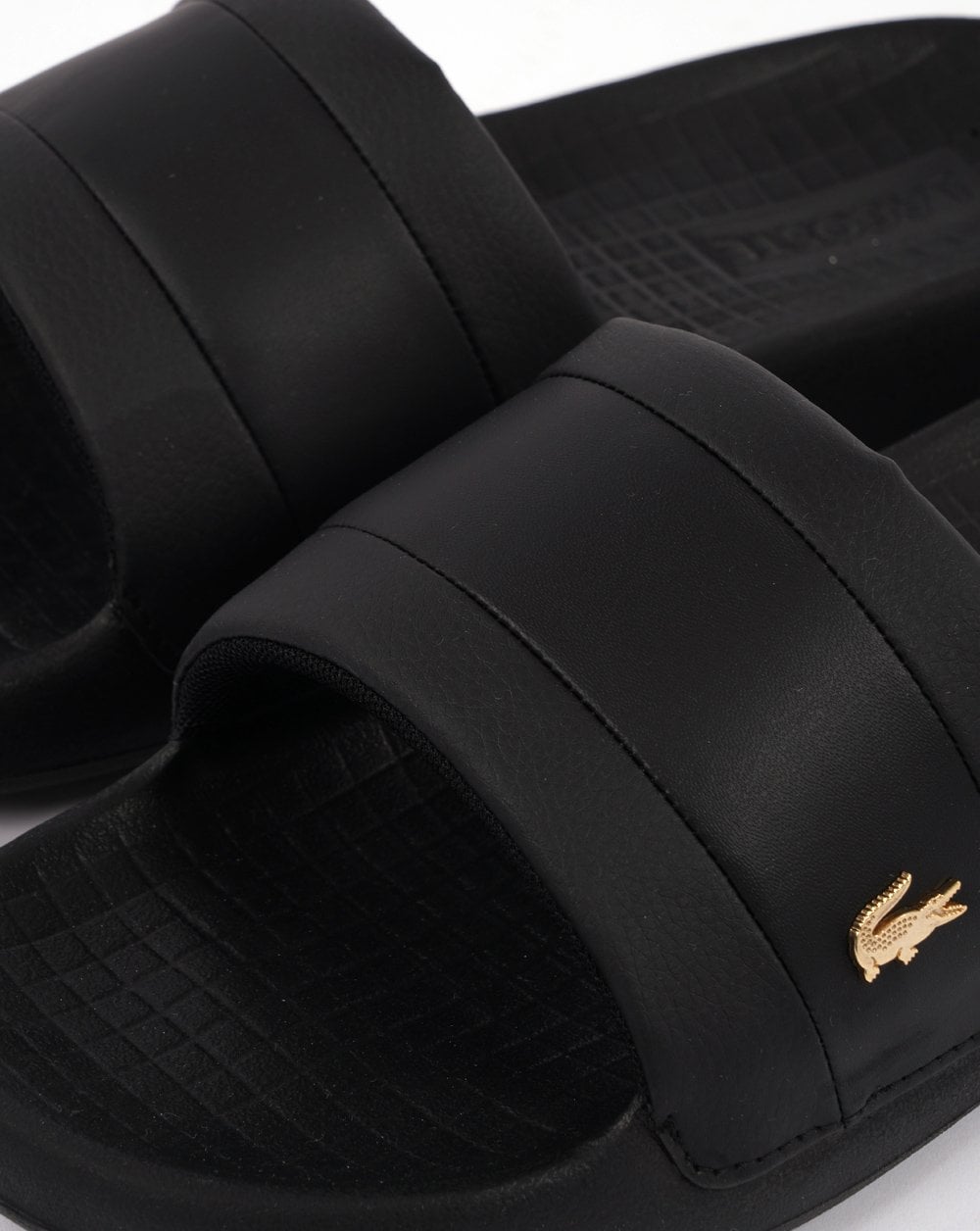 Lacoste Serve Hybrid Slide Schwarz