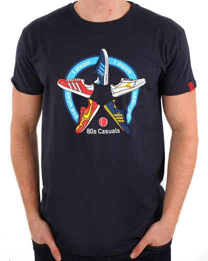 80s Casuals – T-Shirt „Und wenn ich träume, träume ich von dir“ in Marineblau