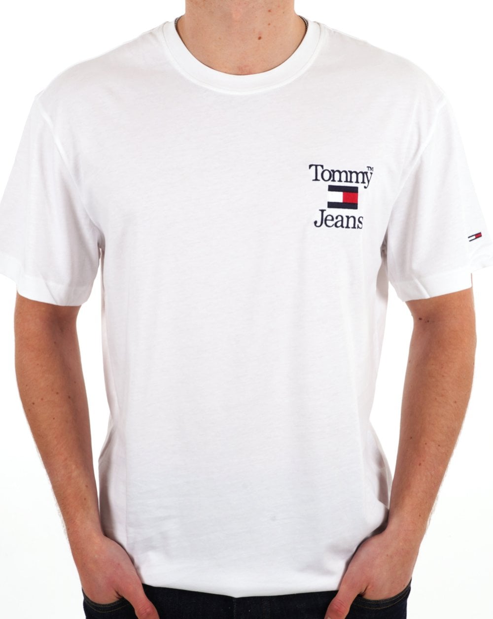 Tommy Jeans – Weißes T-Shirt mit Logo auf der Brust