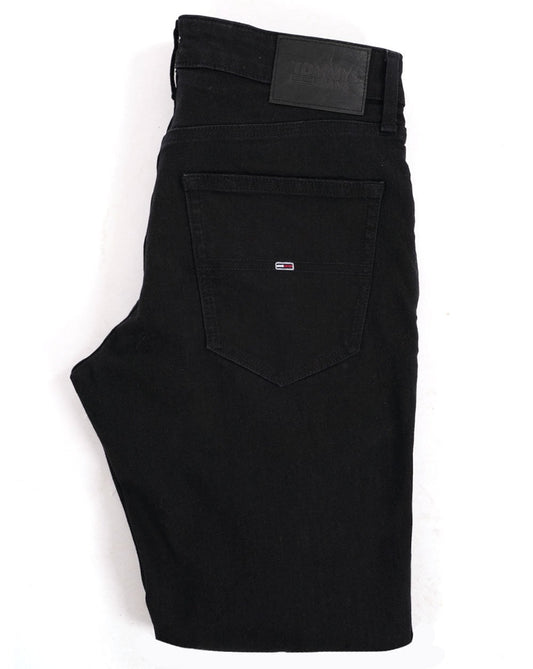Tommy Jeans Tommy Jeans – Scanton – Schmal geschnittene Jeans in Schwarz