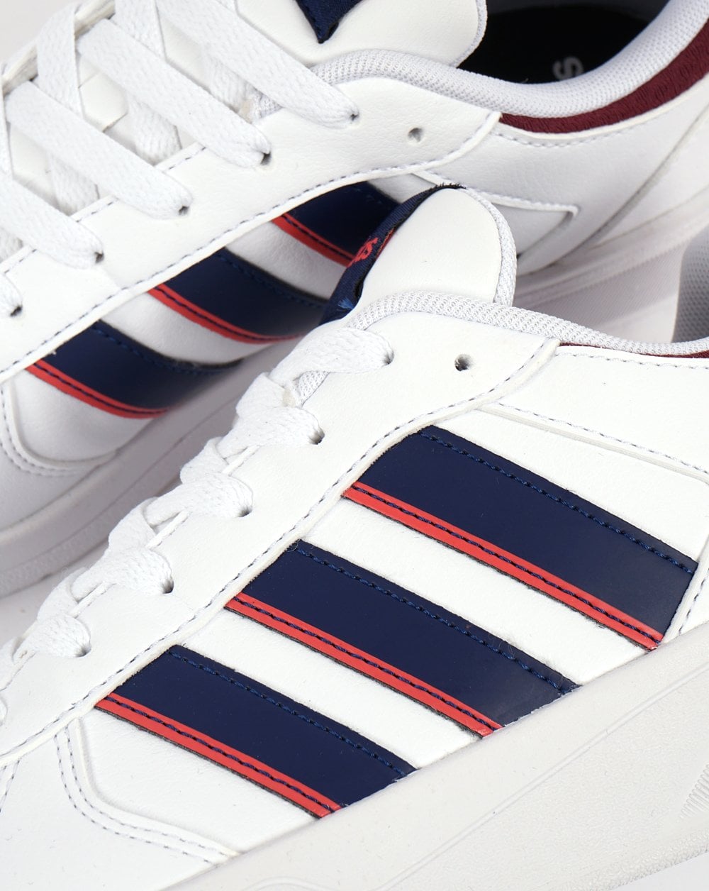 Adidas Courtbeat Sneakers Weiß/Dunkelblau/Rot