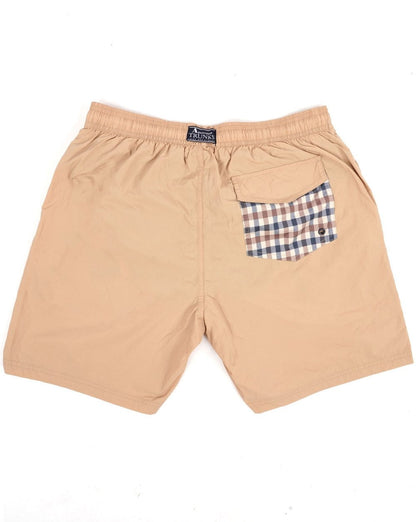 Aquascutum – Karierte Badeshorts mit Taschen in Beige