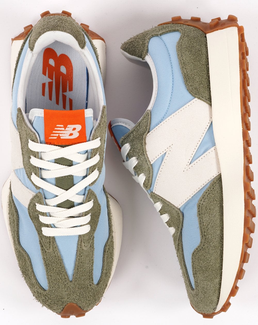 New Balance 327 Trainer Chromblau / Dunkeloliv